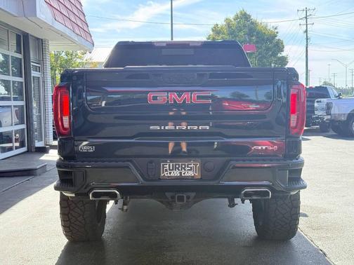 2022 GMC Sierra 1500 AT4