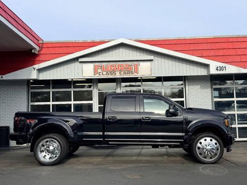 2019 Ford F-450 Lariat