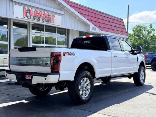 White Platinum 2019 Ford F-350 Platinum