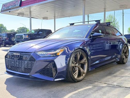 Blue Metallic 2021 Audi RS 6 Avant 4.0T