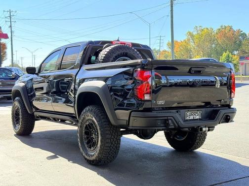 2025 Chevrolet Colorado ZR2