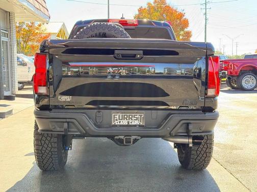 2025 Chevrolet Colorado ZR2