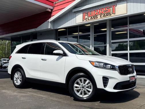 Snow White 2019 Kia Sorento LX