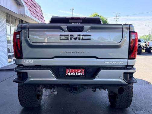 Sterling Metallic 2024 GMC Sierra 3500 Denali