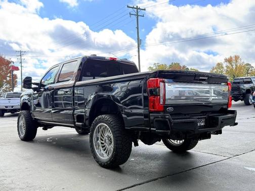 2024 Ford F-350 Platinum