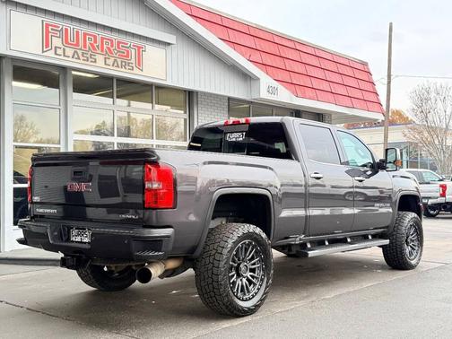2016 GMC Sierra 2500 Denali