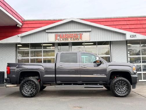 2016 GMC Sierra 2500 Denali