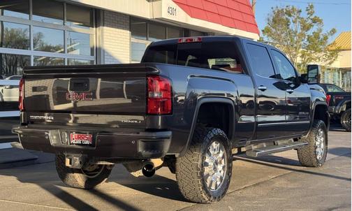 2016 GMC Sierra 2500 Denali