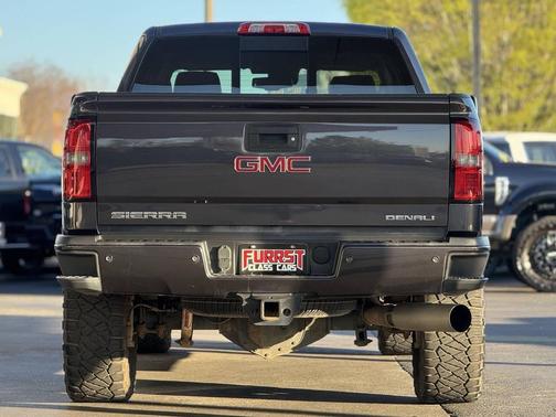 2016 GMC Sierra 2500 Denali