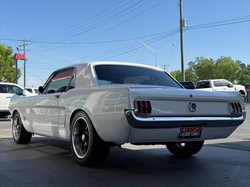 1965 Ford Mustang Base