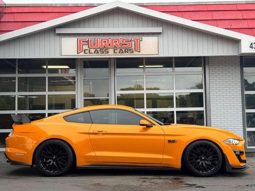 Orange Fury 2018 Ford Mustang GT Premium