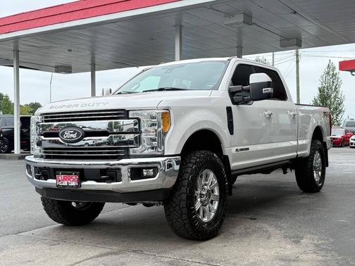 2017 Ford F-350 Lariat