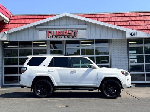 2022 Toyota 4Runner SR5 Premium