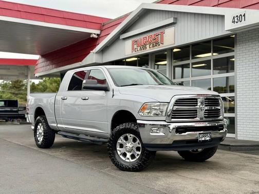 2018 RAM 2500 Big Horn Mega Cab 4x4 6'4' Box