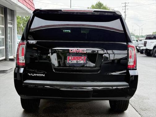2017 GMC Yukon SLT