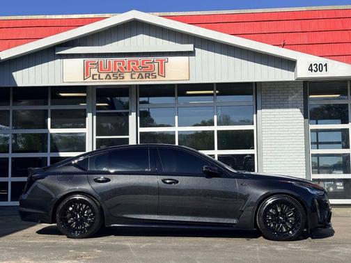 Black Diamond Tricoat 2024 Cadillac CT5-V V-Series Blackwing