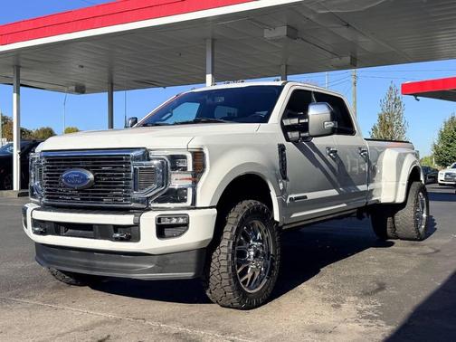 2022 Ford F-350 Platinum