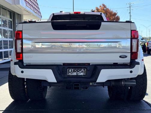 2022 Ford F-350 Platinum