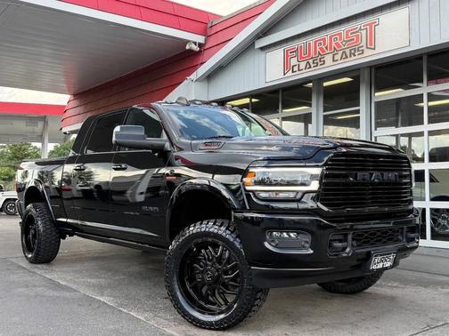 2022 RAM 2500 Laramie Mega Cab 4x4 6'4' Box