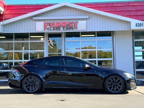 2021 Tesla Model S Plaid