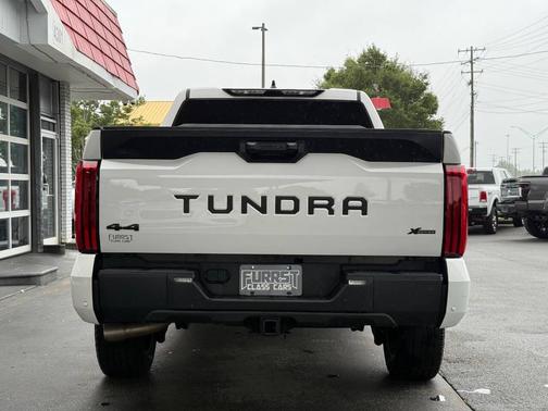 2022 Toyota Tundra SR5
