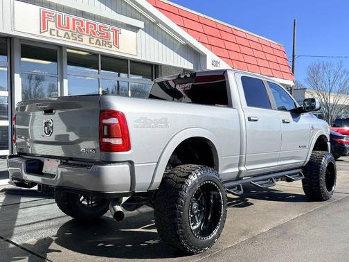 2021 RAM 2500 Laramie Crew Cab 4x4 6'4' Box