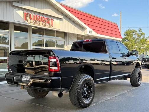 2020 RAM 3500 Big Horn Crew Cab 4x4 8' Box