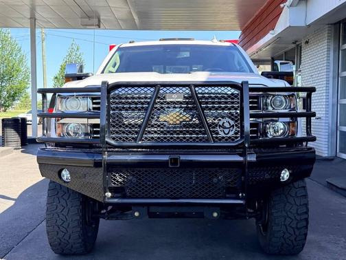 Summit White 2016 Chevrolet Silverado 2500 High Country