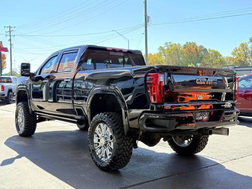 2024 GMC Sierra 2500 Denali Ultimate