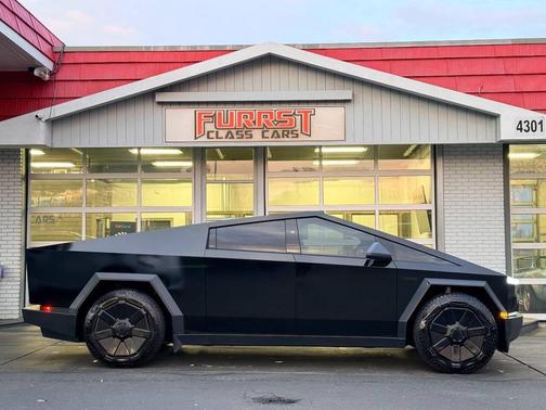 2024 Tesla Cybertruck Cyberbeast