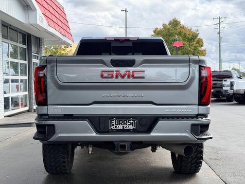 2024 GMC Sierra 2500 Denali