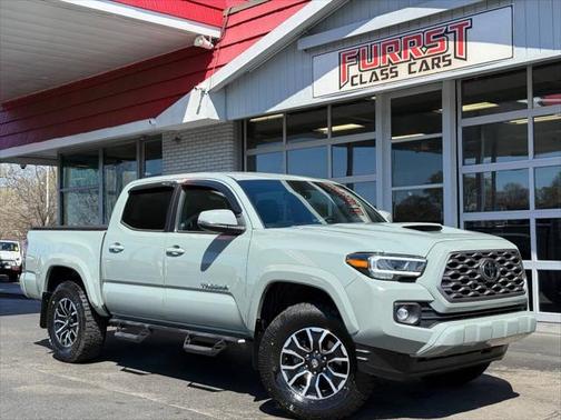 2022 Toyota Tacoma TRD Sport