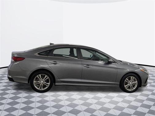 2019 Hyundai SONATA SEL