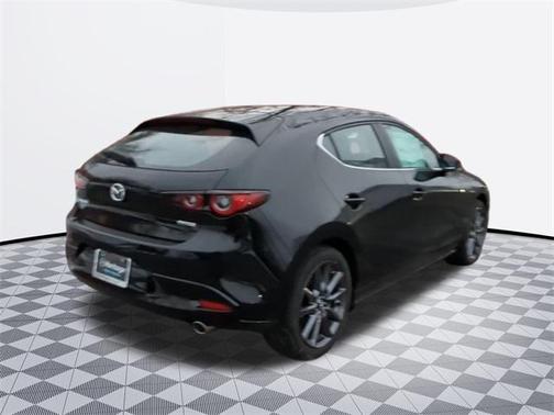 2025 Mazda Mazda3 FWD w/Preferred Package