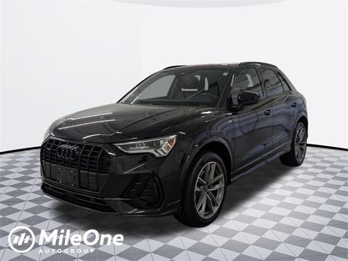 2022 Audi Q3 45 S line Premium Plus
