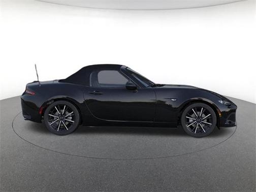 2026 Mazda MX-5 Miata Grand Touring