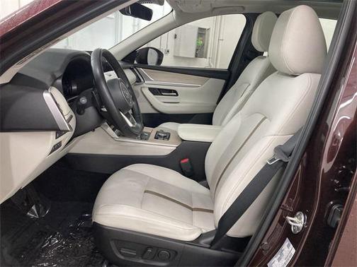 2024 Mazda CX-90 PHEV Premium Plus