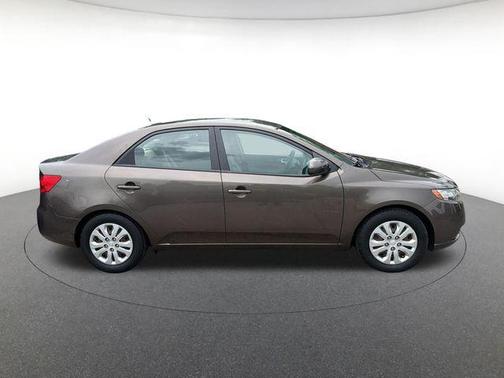 Metallic Bronze Pearl 2013 Kia Forte EX