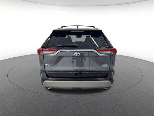 2024 Toyota RAV4 Hybrid SE