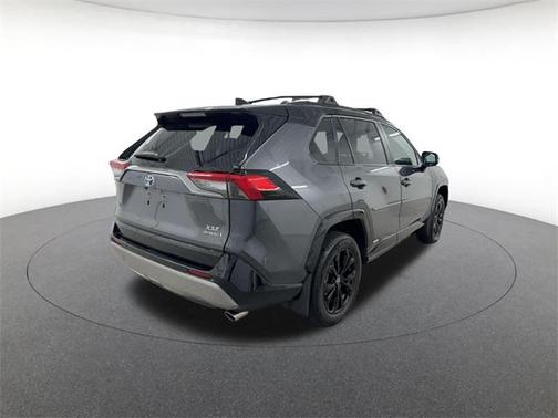 2024 Toyota RAV4 Hybrid SE