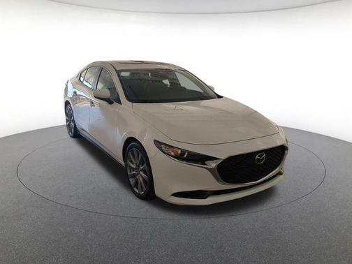 Snowflake White Pearl Mica 2025 Mazda Mazda3 FWD w/Preferred Package