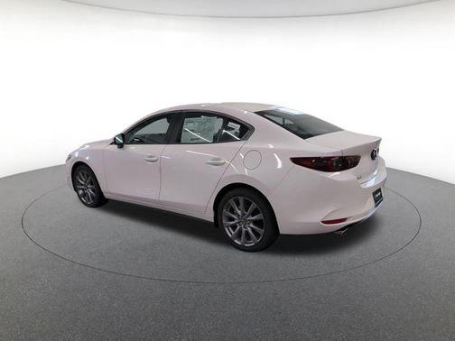 Snowflake White Pearl Mica 2026 Mazda Mazda3 FWD w/Preferred Package