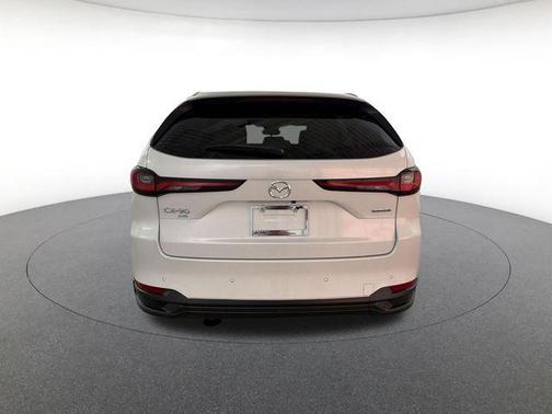 Rhodium White Premium 2026 Mazda CX-90 3.3 Turbo Preferred