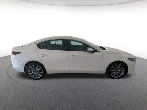 Snowflake White Pearl Mica 2025 Mazda Mazda3 FWD w/Preferred Package