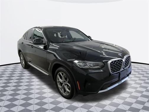 2024 BMW X4 xDrive30i