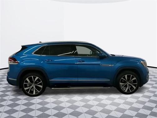 2024 Volkswagen Atlas Cross Sport 2.0T SEL Premium