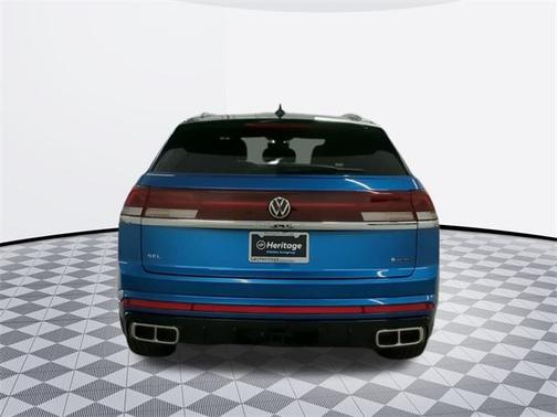 2024 Volkswagen Atlas Cross Sport 2.0T SEL Premium