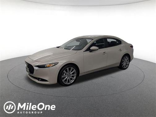 2025 Mazda Mazda3 FWD w/Preferred Package