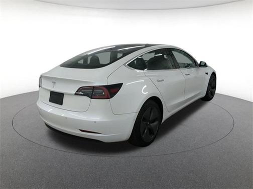 2020 Tesla Model 3 Standard Range Plus