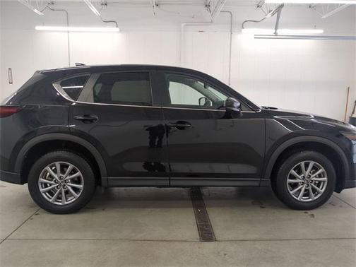 2023 Mazda CX-5 2.5 S Preferred Package